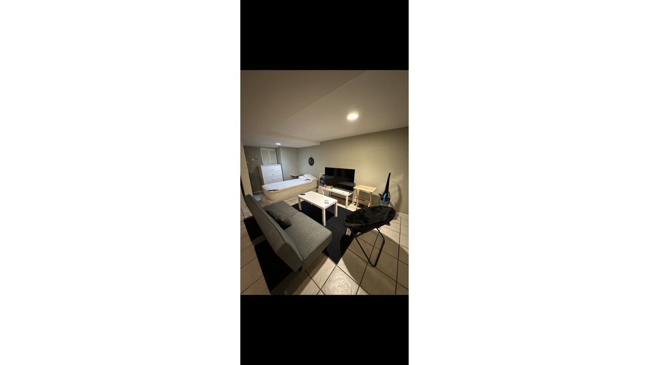 Boulevard East’e yakin kiralik Ozel Studio-Ekim 1