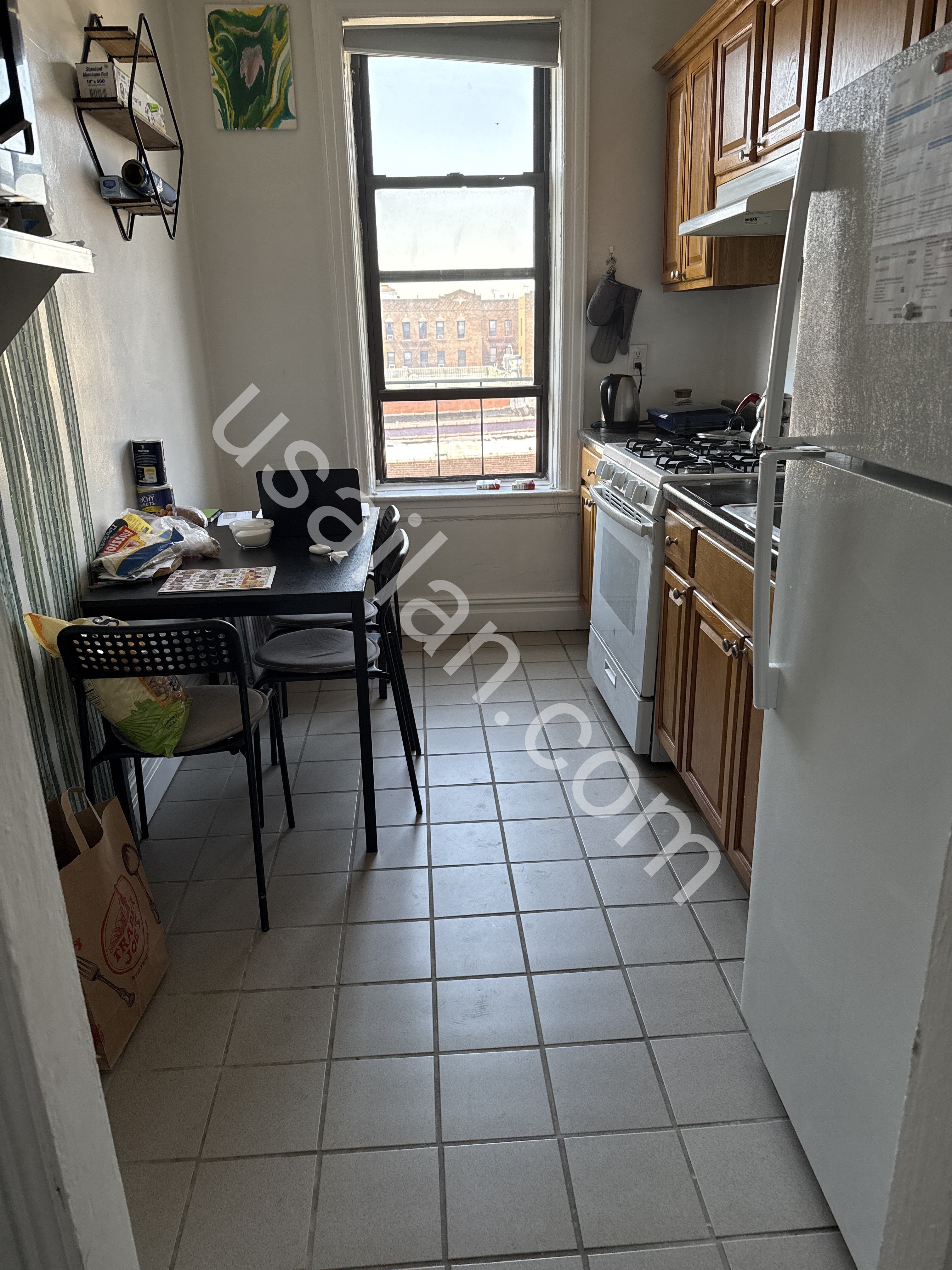 Queens, Astoria’da kiralık geniş oda