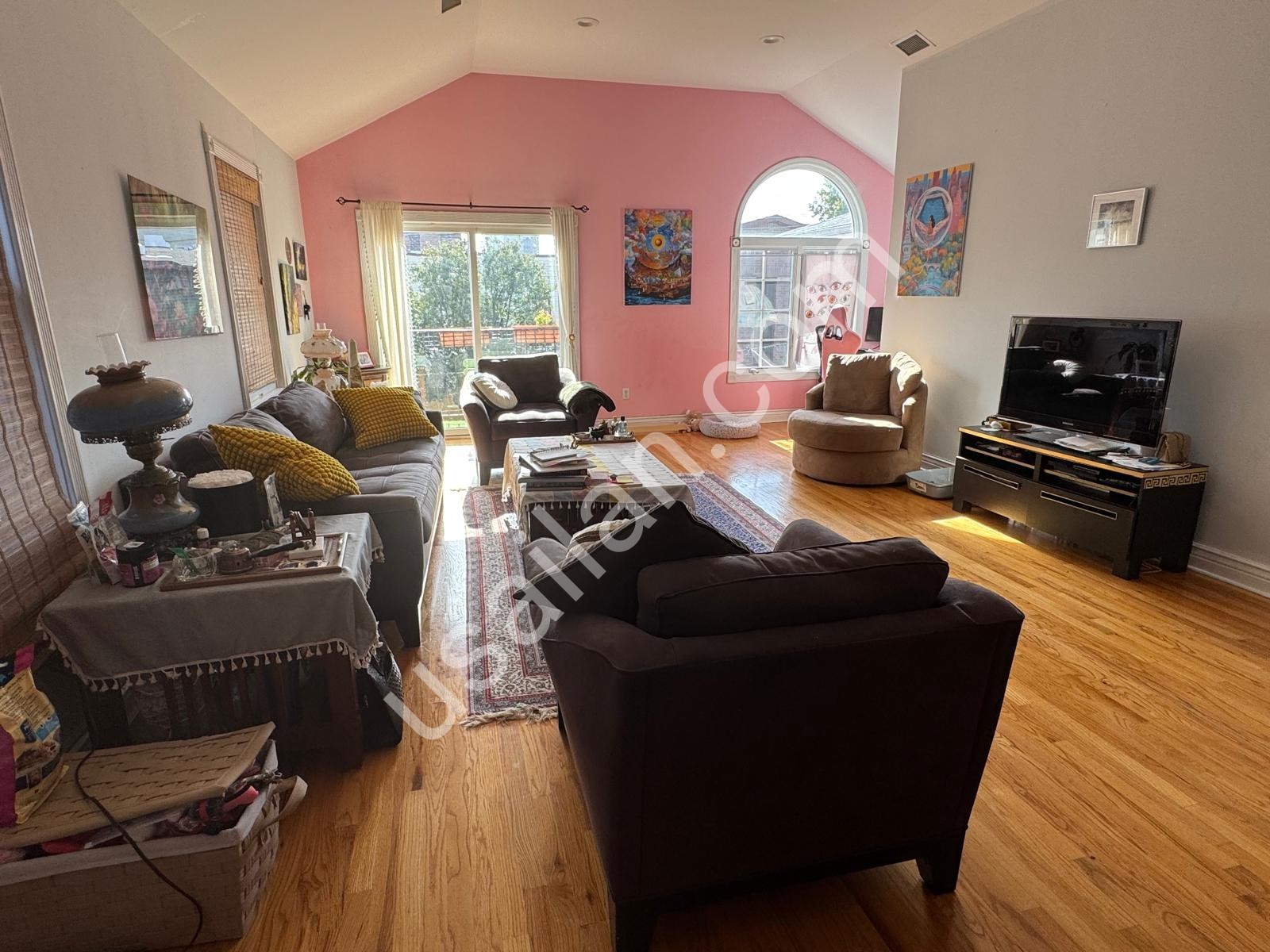 West New York - Geniş evde eşyalı oda, NYC ulaşımı çok kolay -otoparklı - balkonlu -partial NYC view