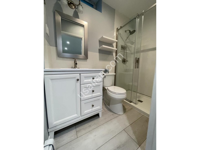 New full basement bath.jpg