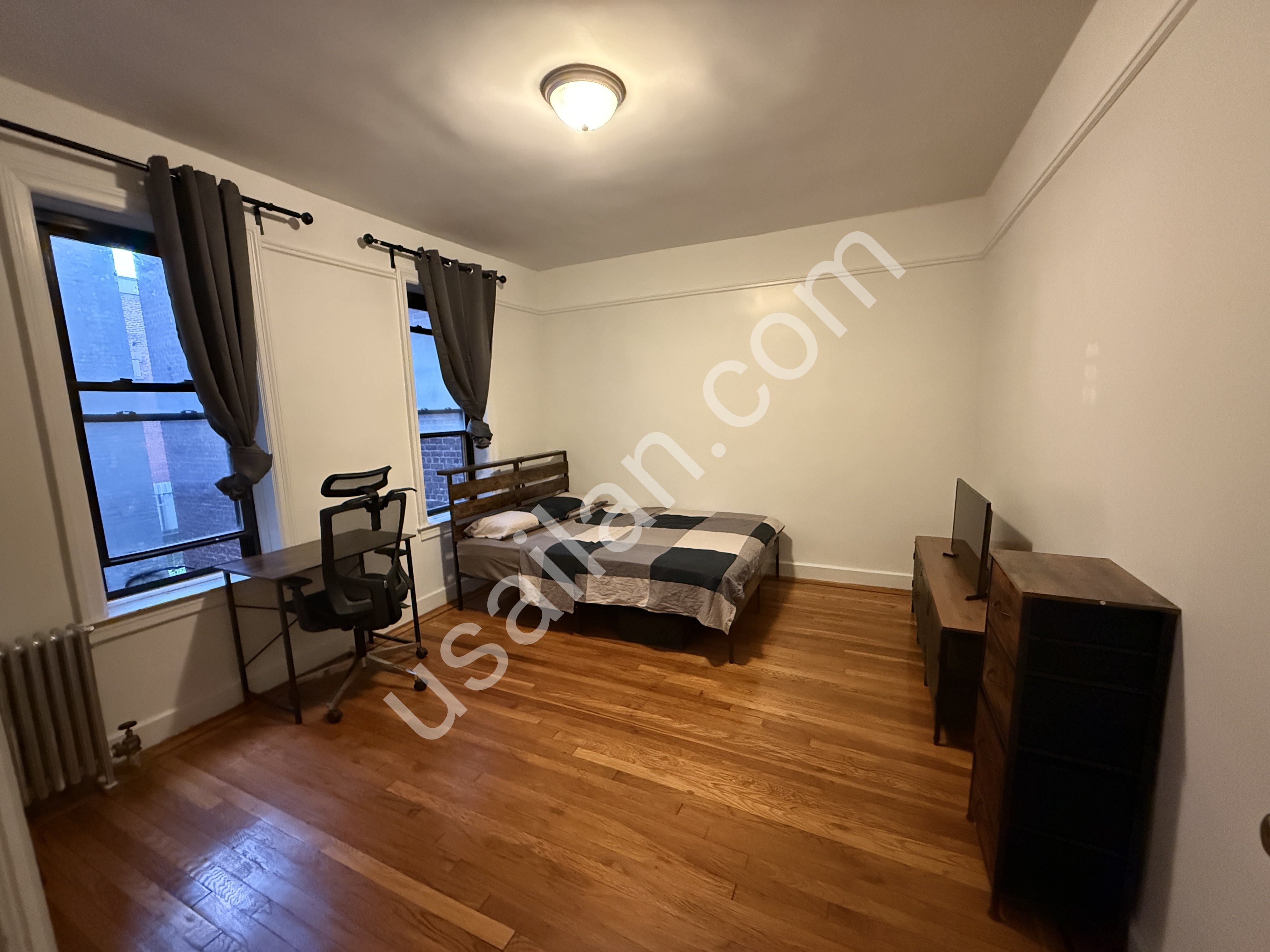 Available Room in Sunnyside