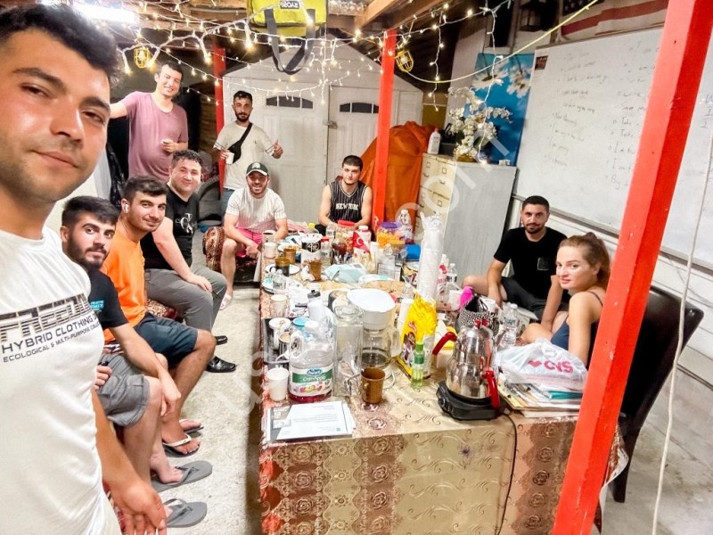 FREE ENGLISH CLASSES BLENDED WITH SOCIAL NETWORK CLUB INDIAN TALKING STICK MENTALITY CULTIVATED.jpeg