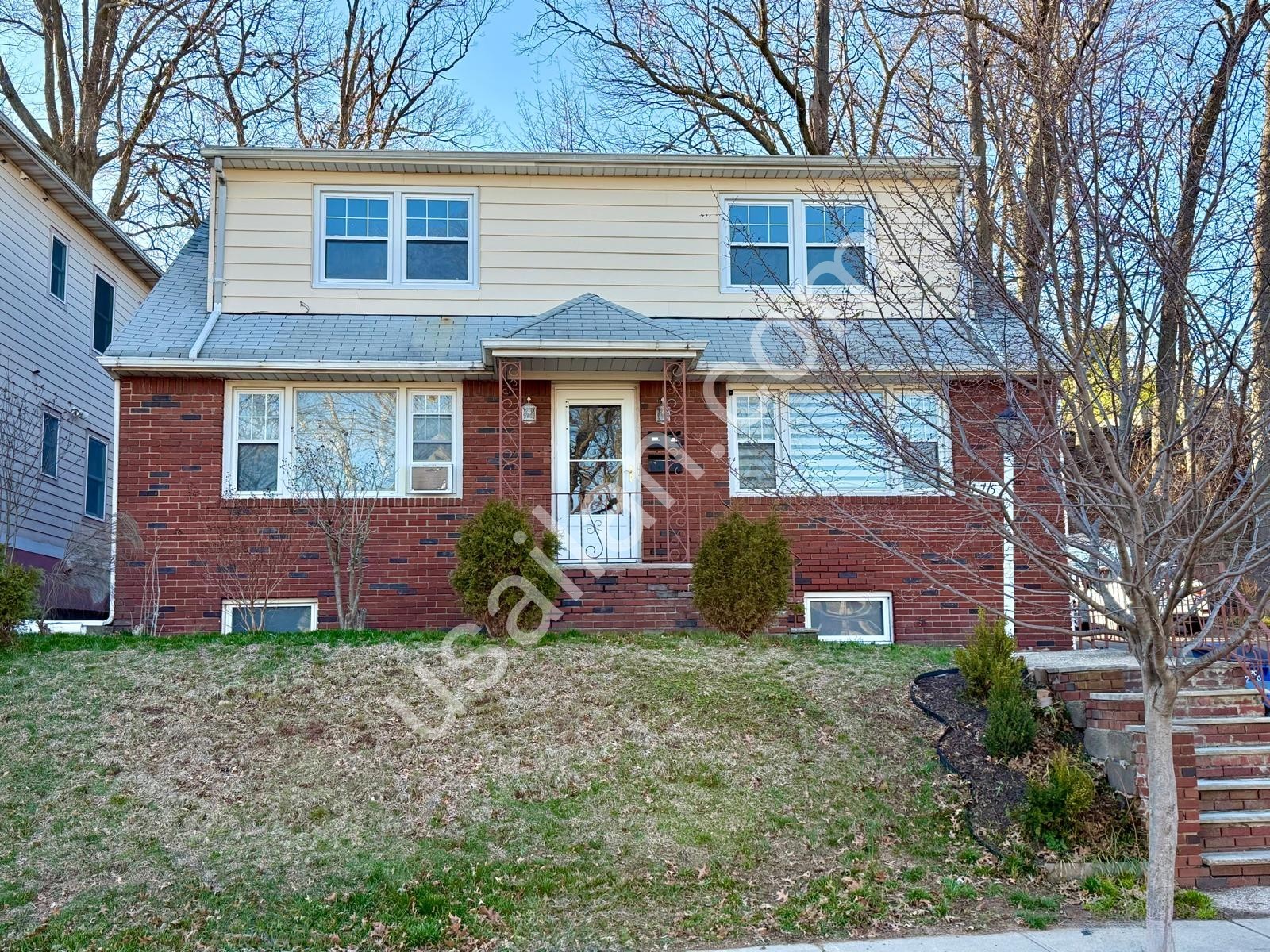 East Rutherford tren ve otobus istasyonu yakininda iki yatak odali daire