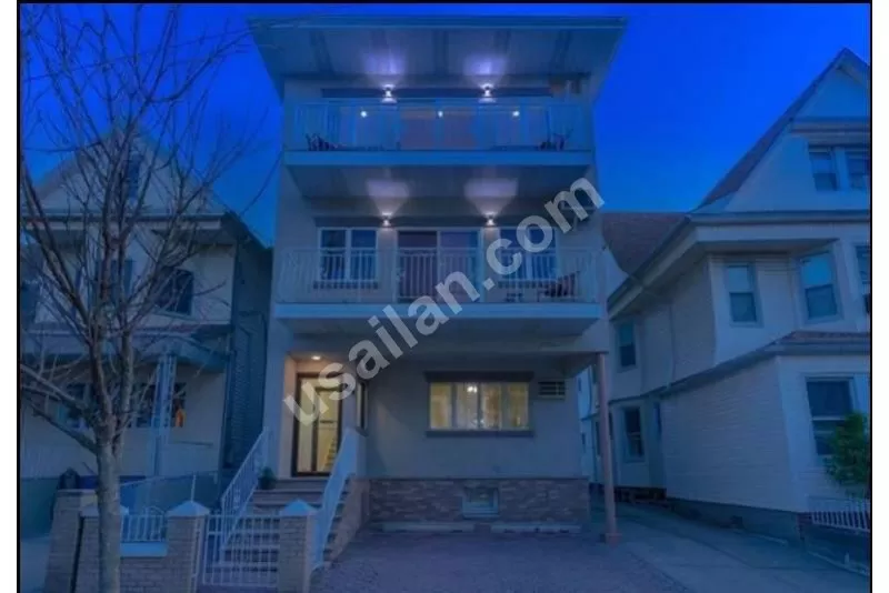 New York'a 15 dakika mesafede Weehawken’da 2+1 apartment'ta kiralik oda