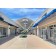 Jersey Shore Premium Outlets'te Bulunan Magazada Calisacak Arkadas Ariyoruz